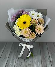 Букет цветов из:  Розы, Герберы и Хризантемы в Кобяково