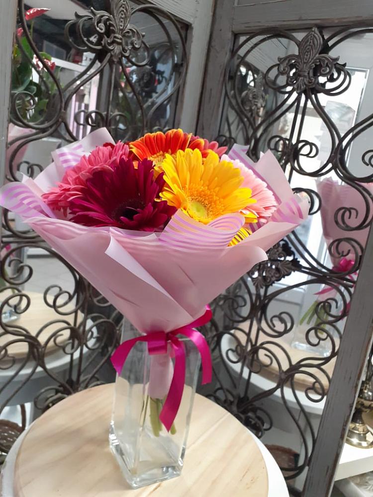 Букет цветов из: Герберы в Кобяково