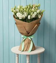 Букет цветов из:  Лизиантусы в Кобяково