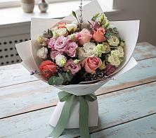 Букет цветов из:  Розы, Лизиантусы и Гвоздики #REPLACE_PRED# Кобяково